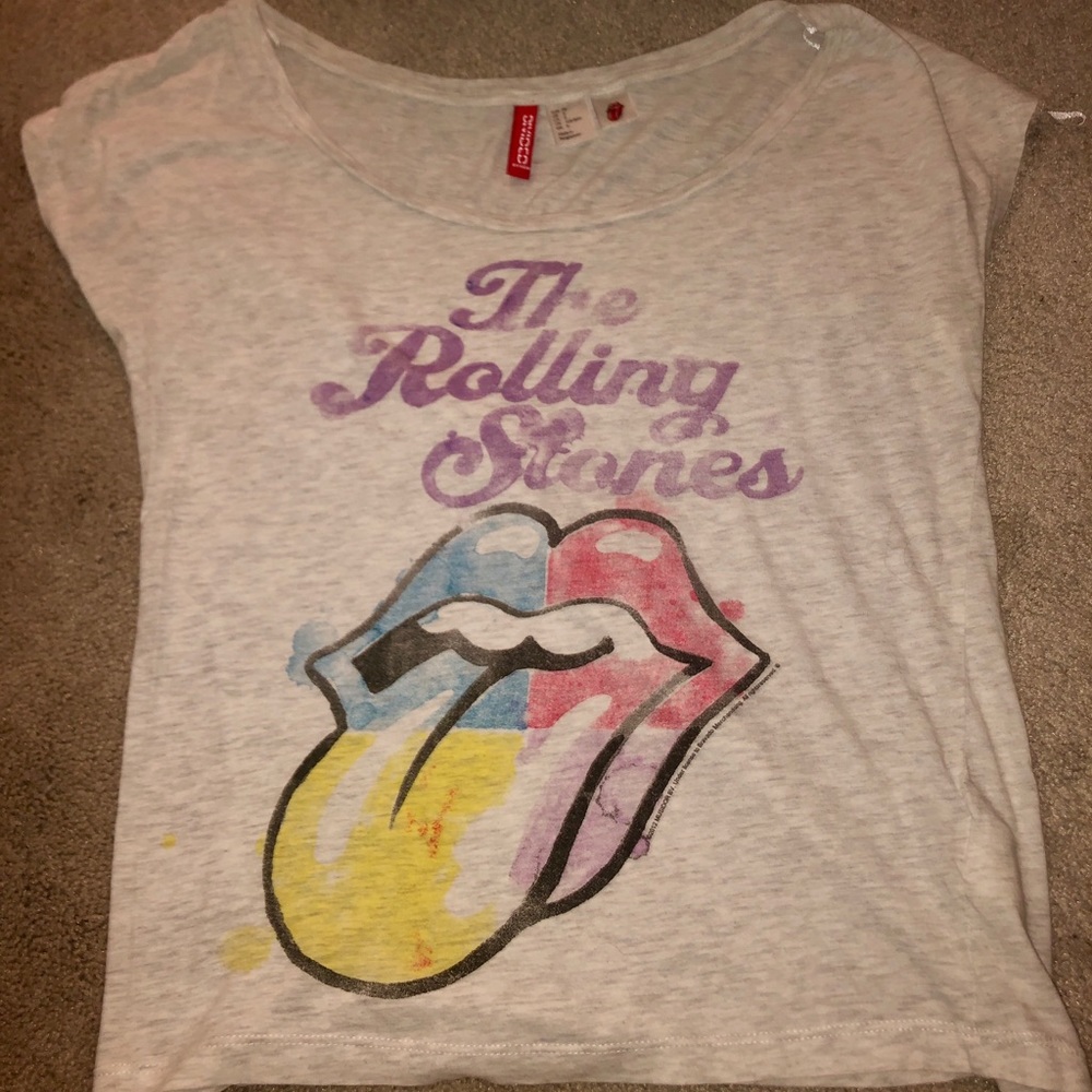 Divided light grey band t-shirt